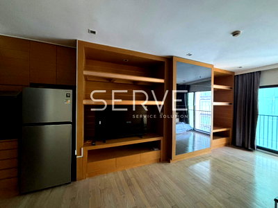 Condos for rent : 🔥65K🔥Corner Unit 2 Beds 2 Baths with Bathtub 96.96 sq.m. Perfect Location BTS Thong Lo at Noble Remix Condo / Condo For Rent