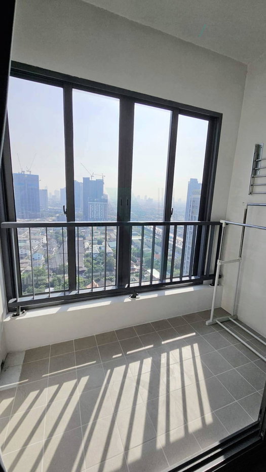 รูป 🚩 ขายคอนโด ไอดีโอ วุฒากาศ อาคาร 1 ชั้น 24 1 ห้องนอน ขนาด 30 ตรม ใกล้ โรงพยาบาลพญาไท 3 - รูปที่ 4/8