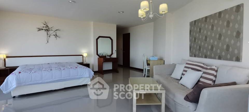 picture 3-BR Condo at Rama Harbour View Condominium in Surasak (ID 2923482) - 8/13
