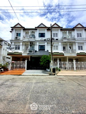 เช่าทาวน์โฮม กรุงเทพมหานคร : ทาวน์เฮ้าส์ 4-ห้องนอน ใน มีนบุรี (ID 2926619)