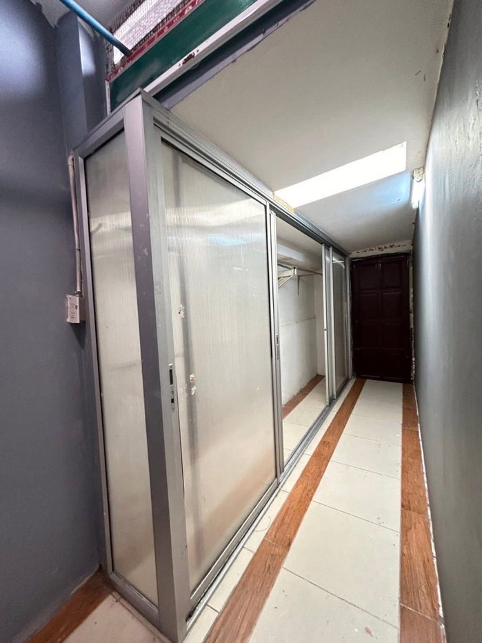 รูป 🏡✨ บ้านเดี่ยวให้เช่า สุทธิสาร – ห้วยขวาง 4 ห้องนอน 2 ห้องน้ำทำเลใจกลางเมือง เดินทางสะดวก ใกล้ MRT เพียง 1 กม. เลี้ยงสัตว์ได้/สามารถทำAirbnbได้ - รูปที่ 16/16