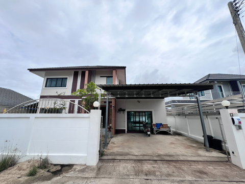 5AWC-V0005 ให้เช่าPool villa 2 ชั้น 4 ห้องนอน 4 ห้องน้ำ 1 ห้องครัว 2 ที่จอดรถ