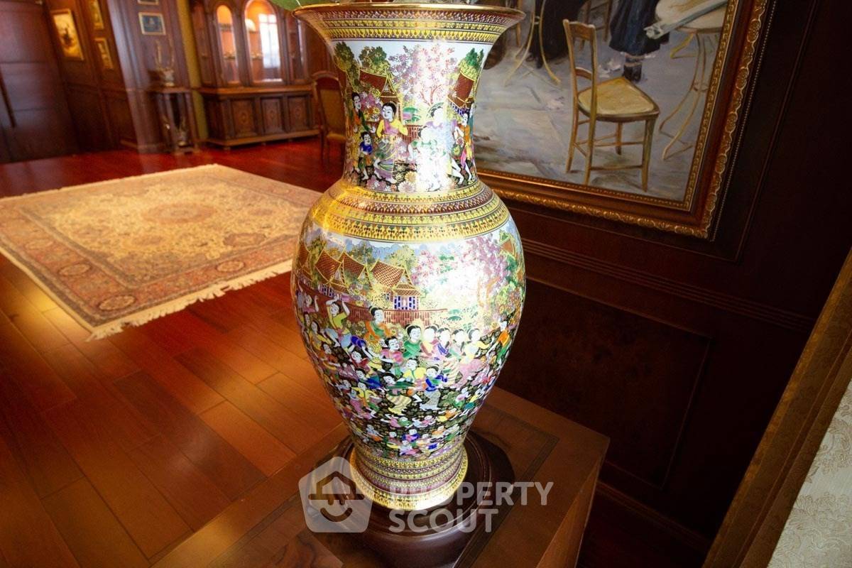 รูป คอนโด 3-ห้องนอน ที่ เลอ รัฟฟิเน่ สุขุมวิท 31 ใกล้ BTS พร้อมพงษ์ (ID 2874062) - รูปที่ 44/50