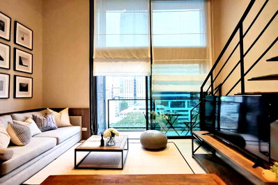 Condos for sale Shrewsbury International School : 🔥 For Sale !!🔥 The Loft Silom, 1 bedroom loft, 1 bathroom, high floor, Good Location !! Code C20221202772, furnished, Special Deal!!📣📣
