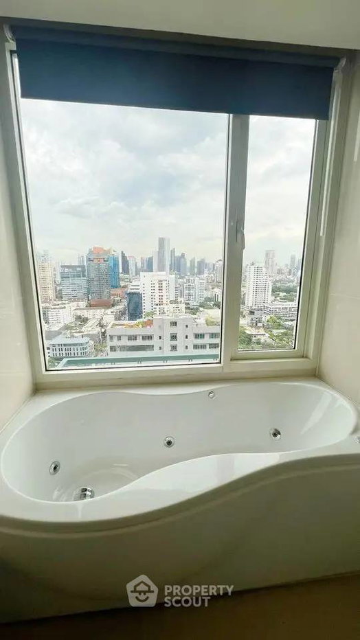 picture 4-BR Condo at Ivy Thonglor 23 close to Thong Lo (ID 2874639) - 23/25