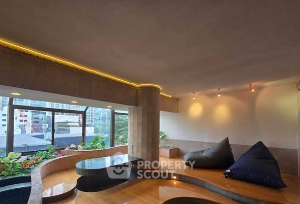 picture 2-BR Condo at Sithakarn Condominium near BTS Phloen Chit (ID 2926379) - 4/17