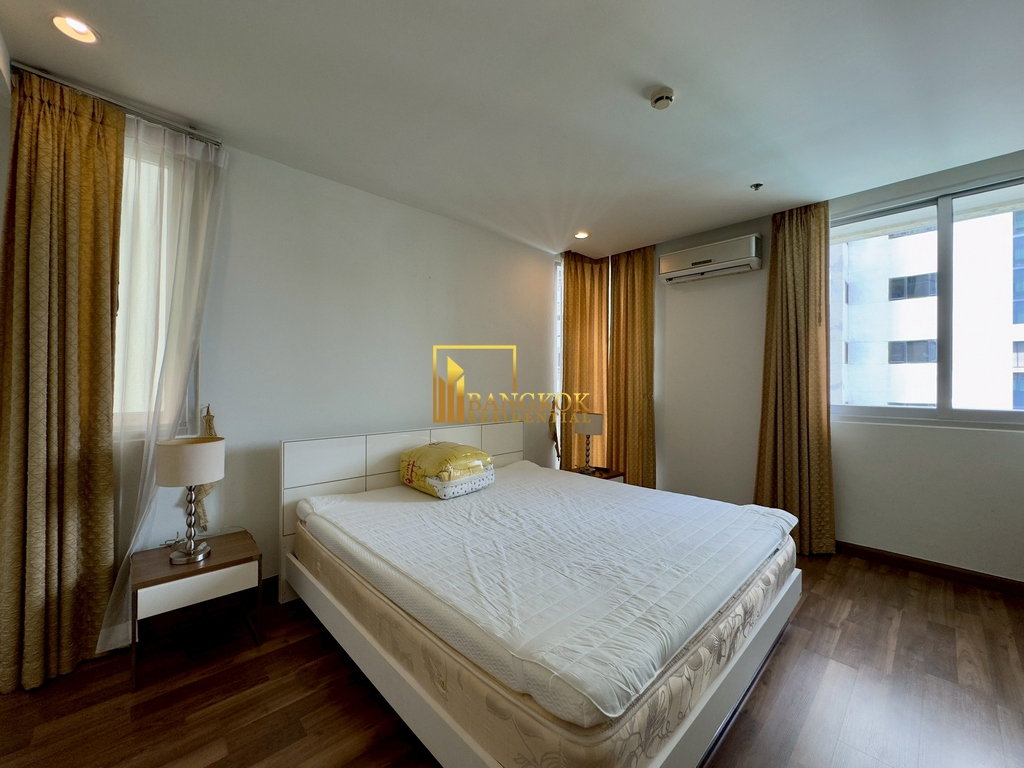 รูป The Rajdamri | Cozy 2 Bedroom Condo For Rent in Popular Area - BR3832CD - รูปที่ 10/30