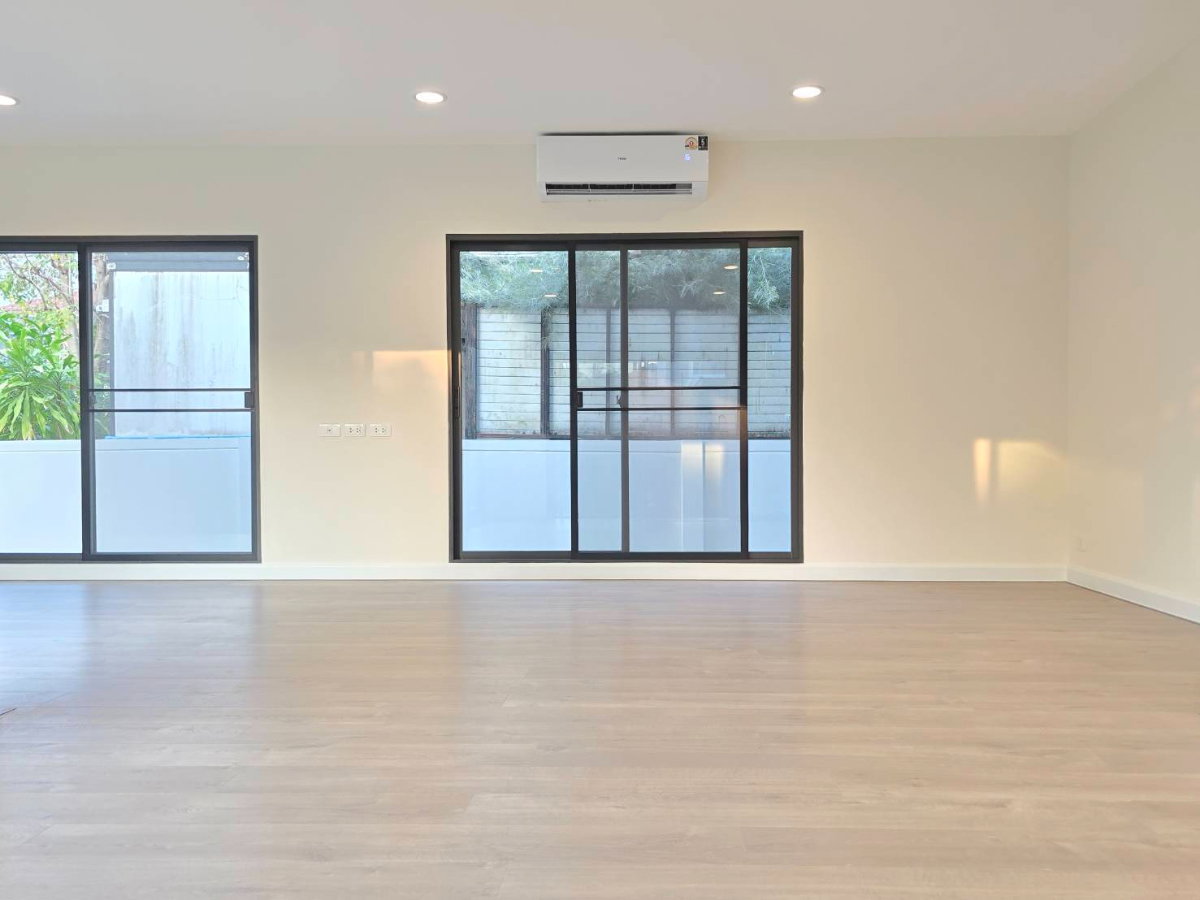 รูป PAVE Ramintra–Wongwaen ม.เพฟ รามอินทรา–วงแหวน บ้านหลังมุม ติดสวน รีโนเวทใหม่ทั้งหลัง พร้อมอยู่ - รูปที่ 9/49