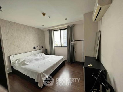 1-BR Condo at Vista Garden Condominium near BTS Phra Khanong (ID 2924615)