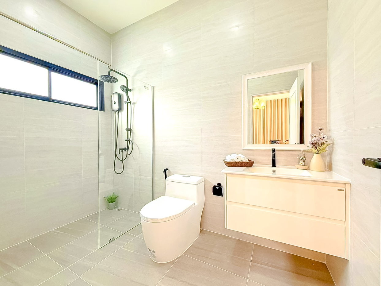 รูป Pool Villa for Sale East Pattaya Modern Classic Fully Furnished - รูปที่ 7/9