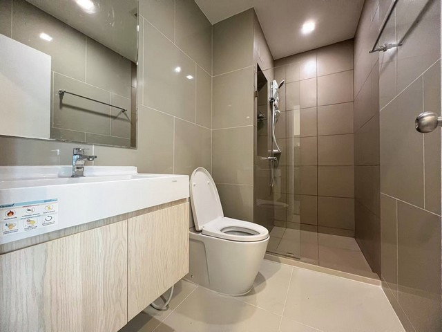 รูป ขายถูกคอนโด RichPark Triple 28.34 ตรม.ติดถนนศรีนครินทร์ ใกล้ ARL หัวหมาก 250 ม. เชื่อมรถไฟฟ้า-มอเตอร์เวย์โซน สวนหลวง กรุงเทพ - รูปที่ 8/8