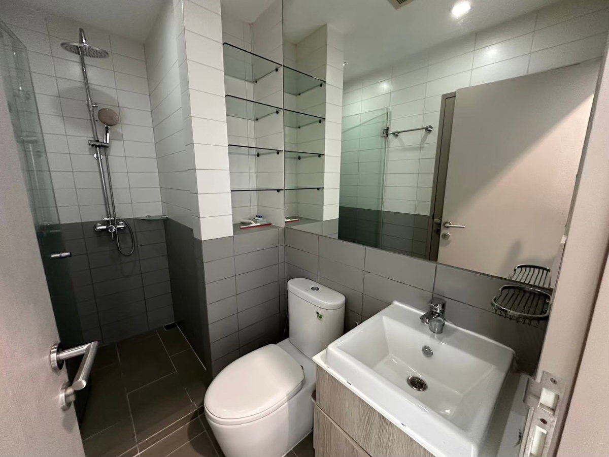 รูป ให้เช่า คอนโด | 2 ห้องนอน 1 ห้องน้ำ “Ideo Mobi Sukhumvit 81” 45 ตร.ม. ห้องมุม มี Walk-In Closet - รูปที่ 11/19