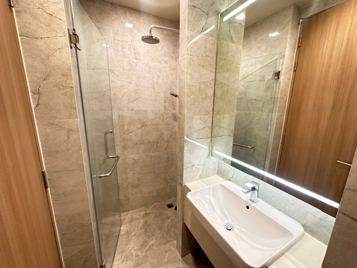 รูป Noble Around 33 | Nice room ✨ Best Price 🚝ใกล้ BTS Phromphong #2026052114662 - รูปที่ 6/8