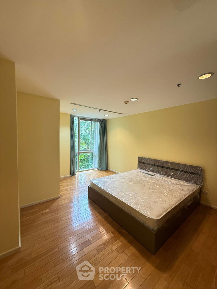 picture 2-BR Condo at The Legend Saladaeng near MRT Si Lom (ID 679070) - 6/12