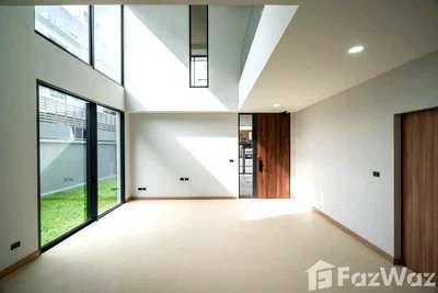 บ้านเดี่ยว กรุงเทพมหานคร : ขาย บ้านเดี่ยว 4 ห้องนอน ในโครงการ ปรีชา บียอนด์ รามคำแหง-กรุงเทพกรีฑา 6306970