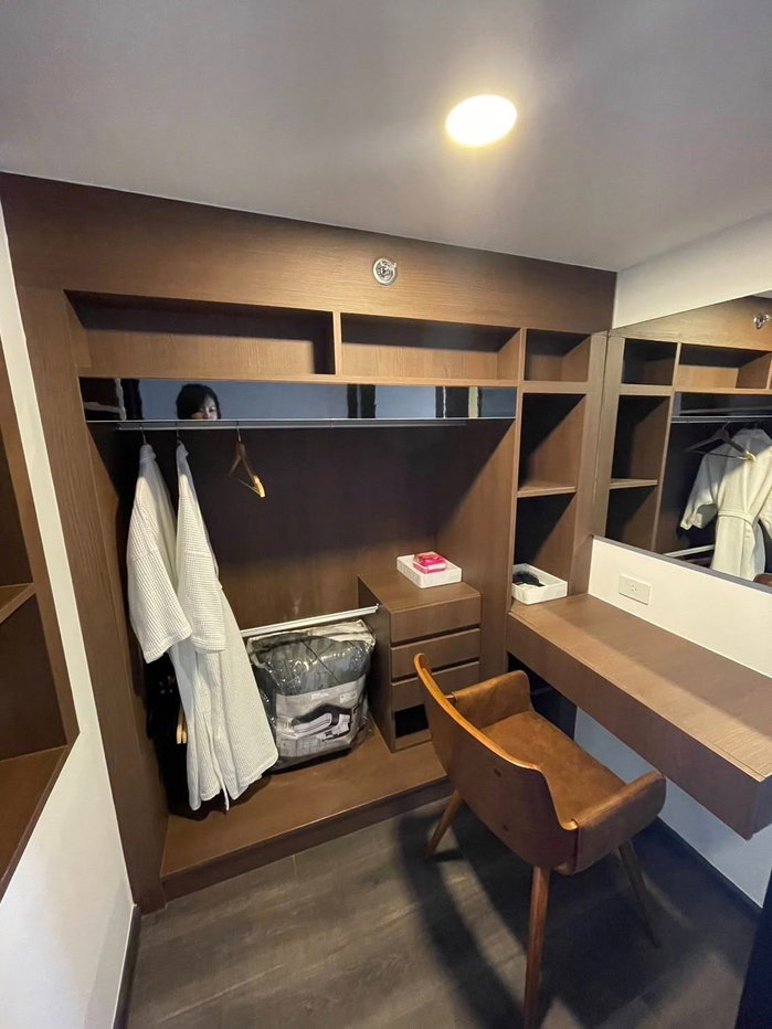 รูป ✨🦄 Ready to move ห้องสวย ตรงปก🦄✨ Knightsbridge Space Ratchayothin 🚝 ใกล้ BTS พหลโยธิน 24 เฟอร์ครบ ลากกระเป๋าเข้าอยู่ได้เลย 096-2493698 (KSR0014) - รูปที่ 7/18