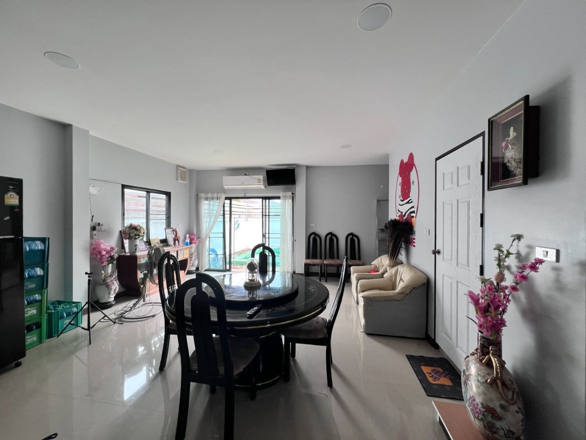 รูป 5AWC-V0005  ให้เช่าPool villa 2 ชั้น   4 ห้องนอน 4 ห้องน้ำ 1  ห้องครัว  2  ที่จอดรถ - รูปที่ 6/26