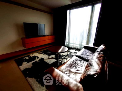 Condos for sale : 1-BR 68 Sqm High-Floor At The River Condominium Near BTS Saphan Taksin (ID 2903566)