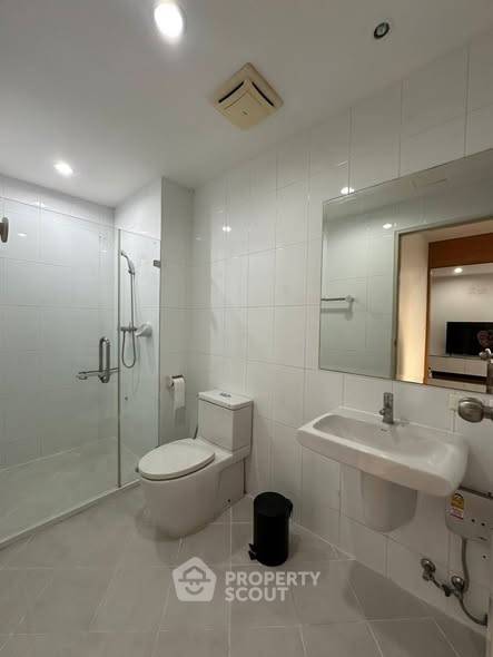 picture 2-BR Condo at The Master Centrium Asoke-Sukhumvit near MRT Sukhumvit (ID 2926423) - 4/16