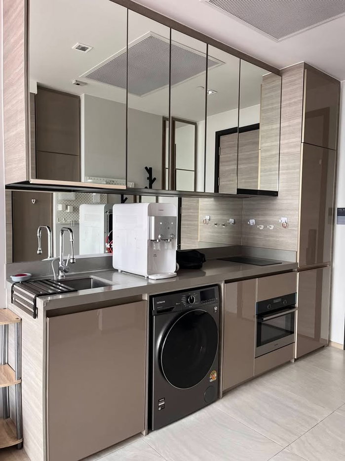picture Condo for Rent at The Crest Park Residences (C6905045) - 9/10