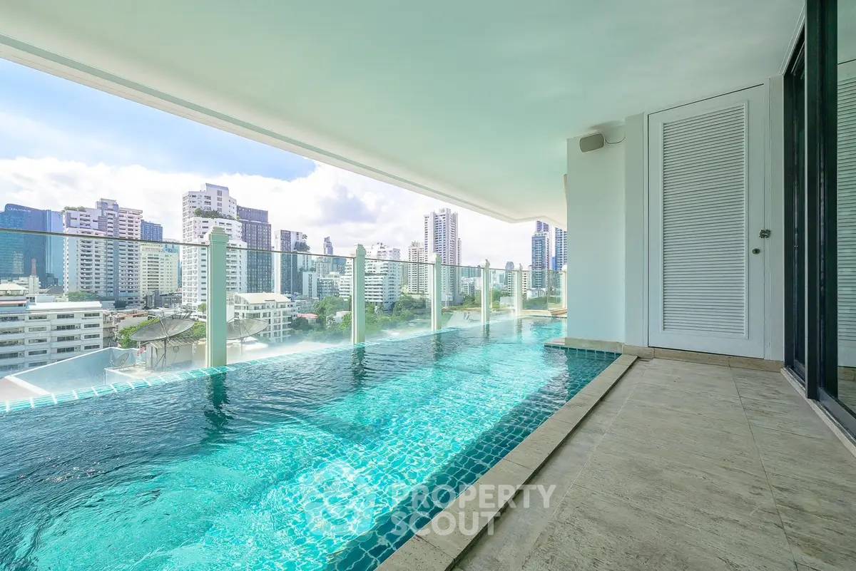 รูป คอนโด 2-ห้องนอน ที่ เลอ รัฟฟิเน่ สุขุมวิท 39 คอนโดมิเนียม ใกล้ BTS พร้อมพงษ์ (ID 2874646) - รูปที่ 10/28