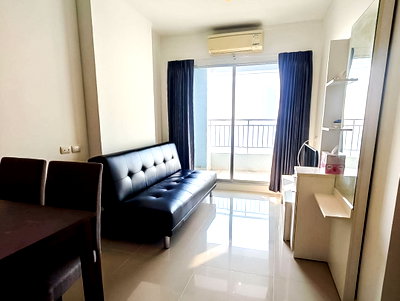 Condos for sale : Lumpini Park Beach Jomtien for Sale Sea View Condo