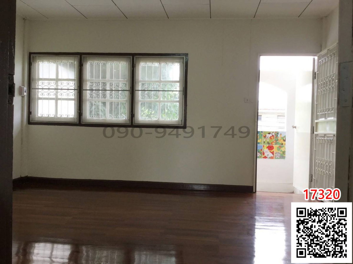 รูป ขาย ทาวเฮ้าส์ 2 ชั้น (ติดเซเว่น) ลาดพร้าว 87 ขนาด 23 ตร.ว. 3 ห้องนอน - รูปที่ 5/10