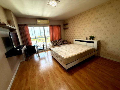 Condos for rent Terminal 21 Pattaya : Unicaa pattaya floor 1235sqm pattaya south