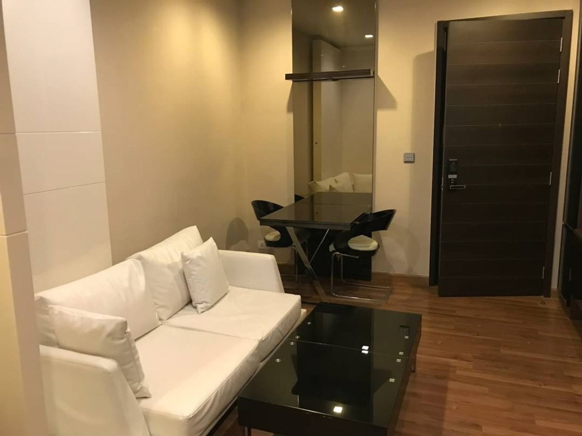 picture MRT Cultural Centre | Studio 32 sqm | Ivy Ampio | Rama 9 CBD - 6/7