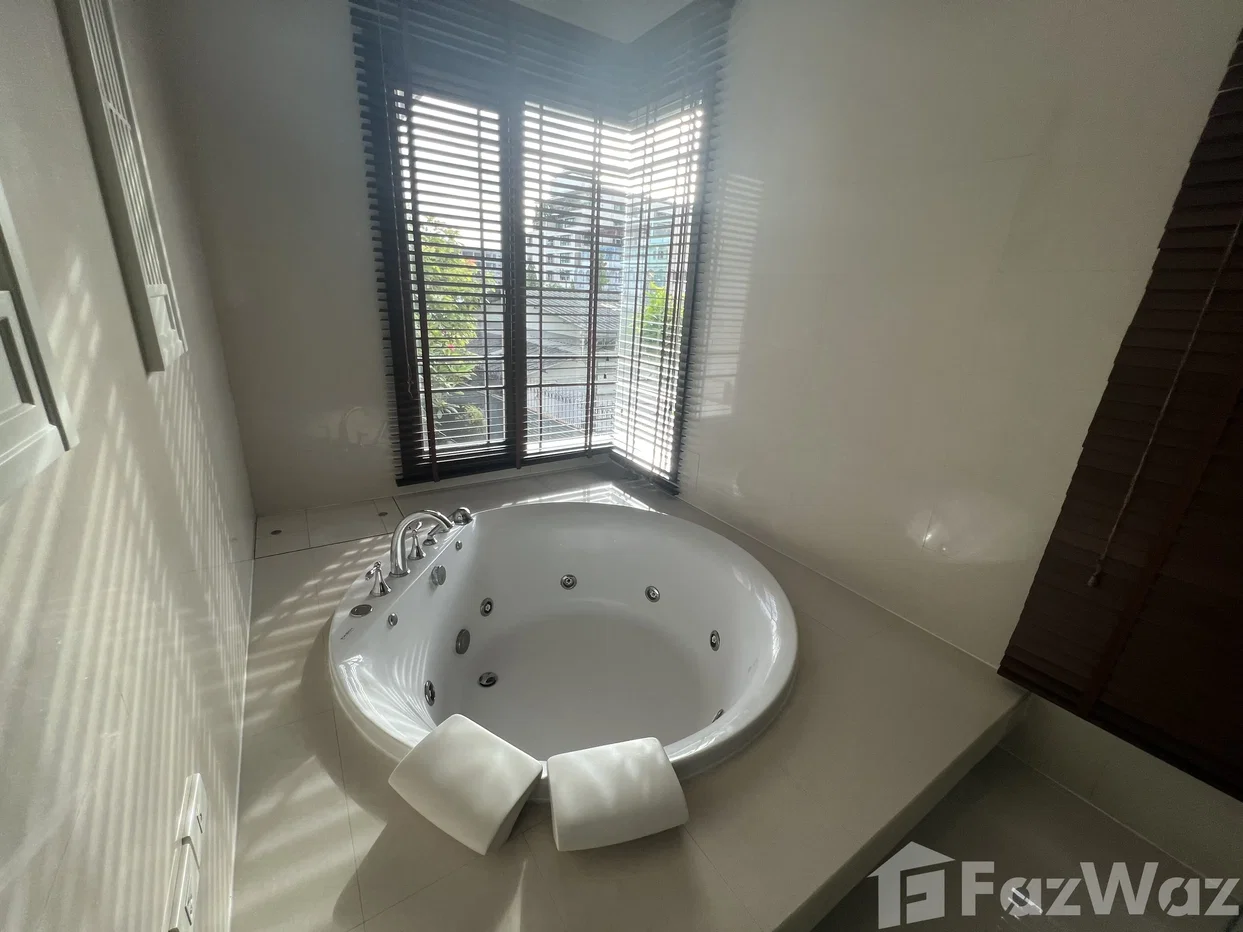 รูป บ้านเดี่ยวให้เช่า 4 ห้องนอน ในโครงการ แอล แอนด์ เอช วิลล่า สาทร 1136688 - รูปที่ 5/9
