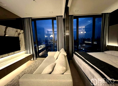 Condos for rent : For rent 1 Bedroom Condominium in One 9 Five Asoke - Rama 9 in Huai Khwang, Bangkok HRE00821