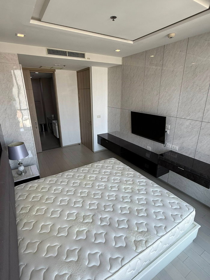 picture RS6176 For Rent: Noble Ploenchit Condo, next to BTS Ploenchit, extremely convenient location. - 8/13