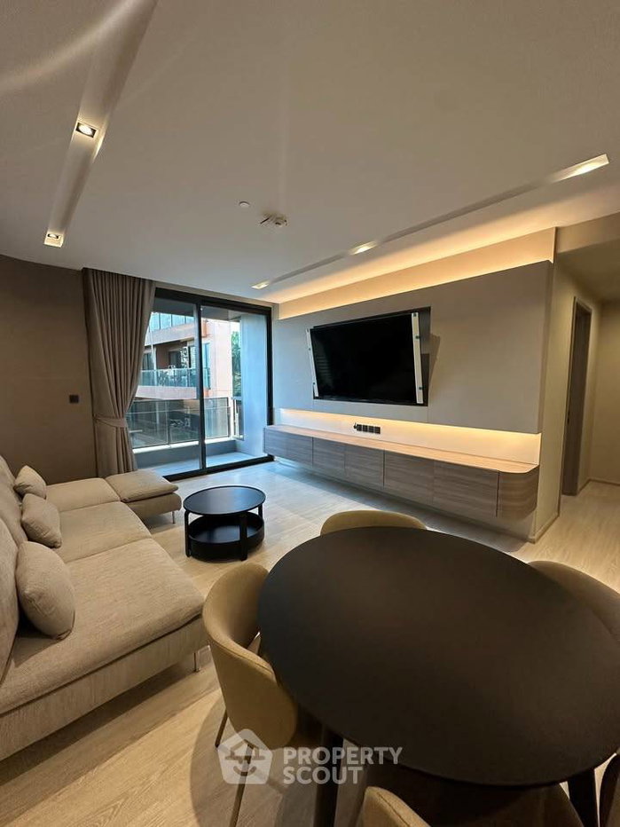 รูป คอนโด 2-ห้องนอน ที่ เดอะ รูม สุขุมวิท 38 ใกล้ BTS เอกมัย (ID 2919346) - รูปที่ 3/25