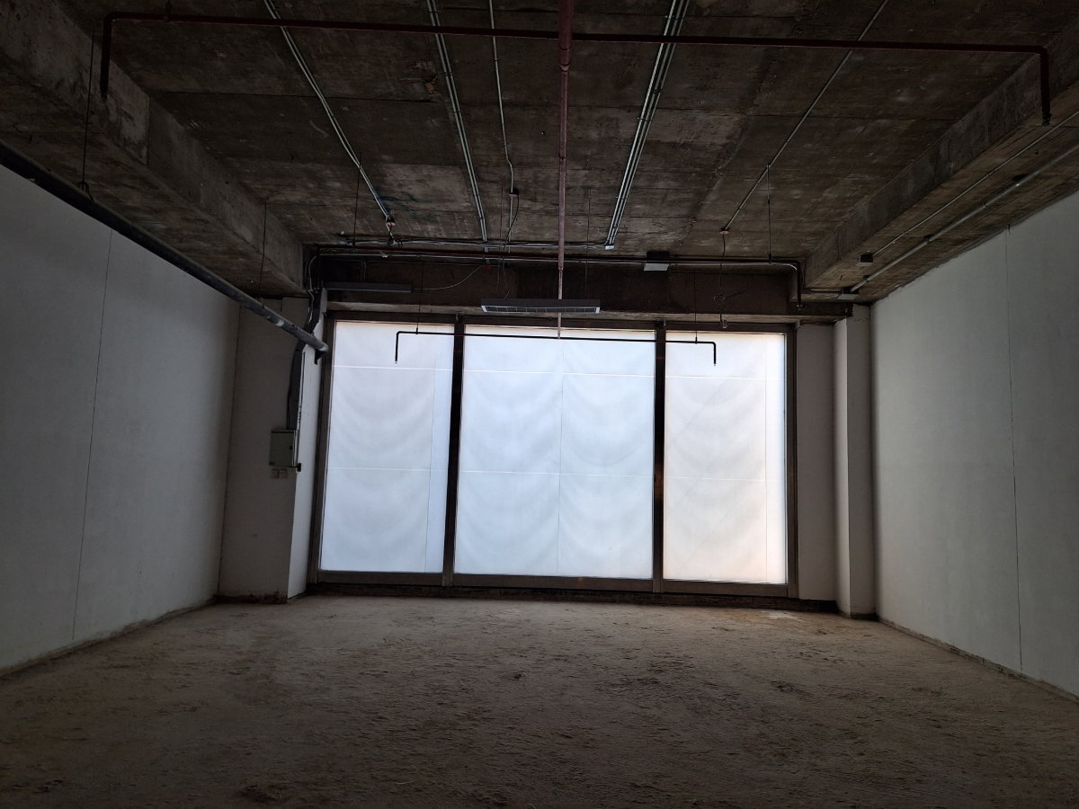รูป ร้านค้าใจกลางอโศก เหมาะทำธุรกิจทุกประเภท ** NO CO-AGENT ** - รูปที่ 2/6