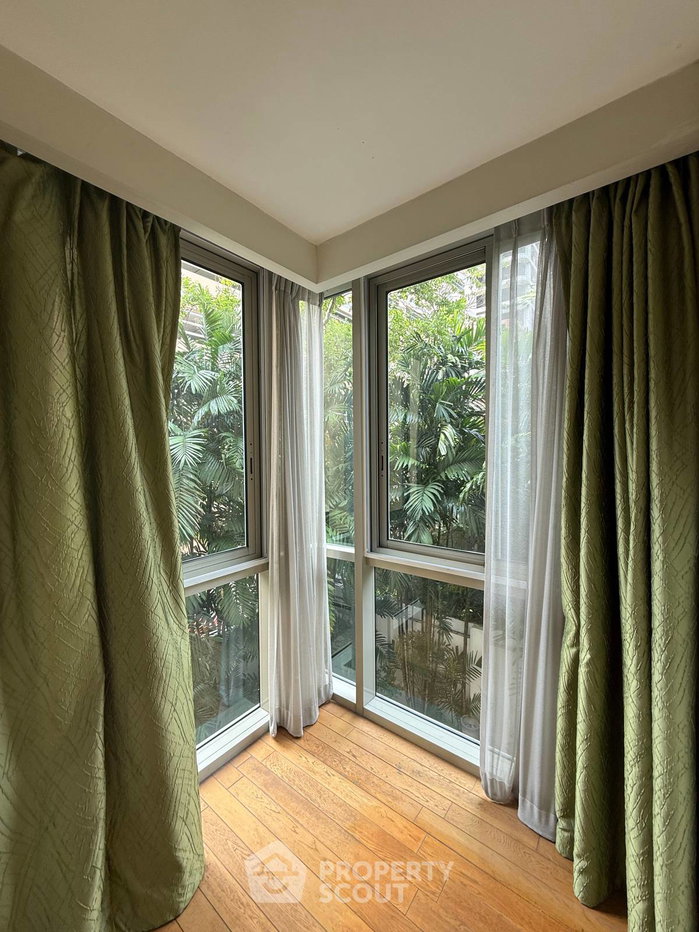picture 2-BR Condo at The Legend Saladaeng near MRT Si Lom (ID 679070) - 9/12