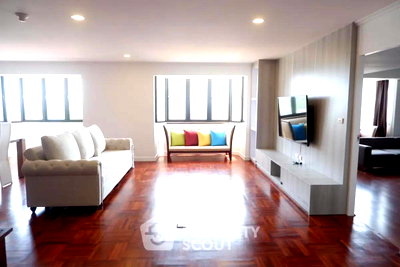 Condos for rent : 2-BR Condo at Omni Tower near BTS Nana (ID 2874557)