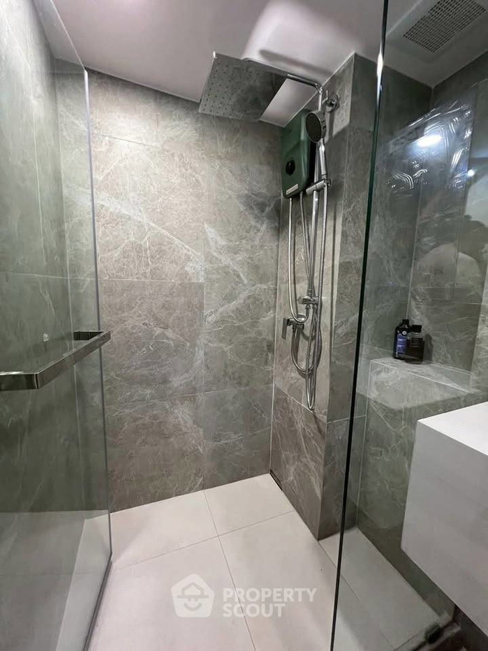 picture 1-BR Condo at SOHO Bangkok Ratchada near MRT Huai Khwang (ID 2919265) - 5/10