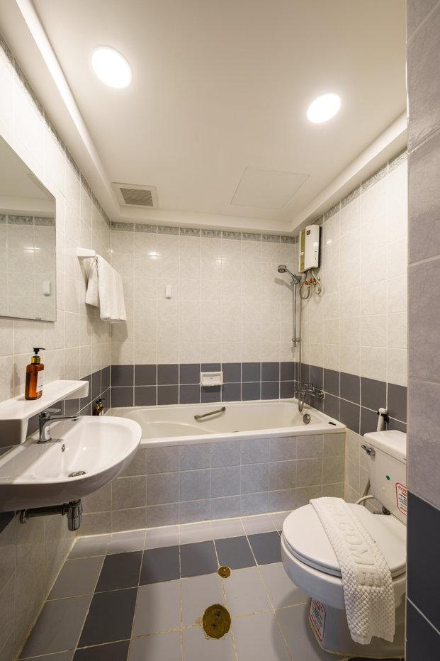 picture United Tower Condo - 2 Bedrooms (108 sq.m.) near BTS Thonglor - 11/21