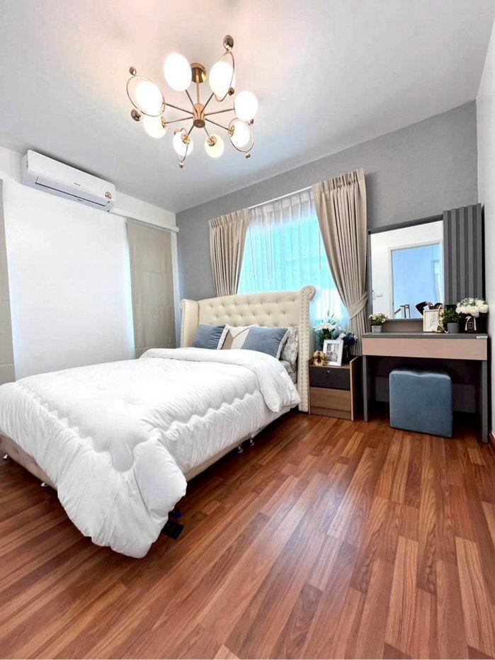 picture 🔥 Two-Storey Detached House for Sale – Corner Plot 🔥 - 5/19