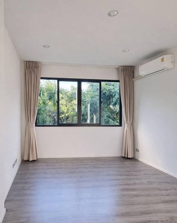 รูป LTH15497 – Luxury Duplex House for Sale Srinakarin-Bangna | Prime Corner Unit Best Value | 11.99 MB | บ้านดูเพล็กซ์หรูขาย ศรีนครินทร์-บางนา หลังมุม ทำเลดี คุ้มค่า - รูปที่ 3/5