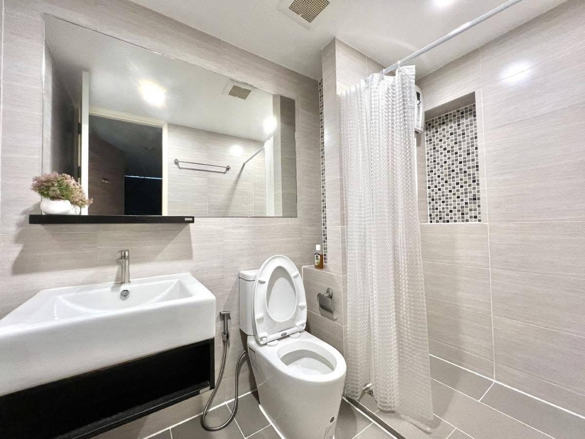 รูป ME2500117 ให้เช่าคอนโด 2 นอน Living Nest รามคำแหง วิวสระ เฟอร์ครบ ใกล้ MRT บางกะปิ - รูปที่ 10/20