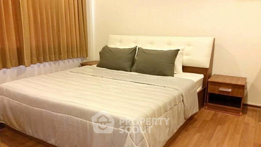 1-BR Condo at Villa Sathorn near BTS Krung Thon Buri (ID 2926584)