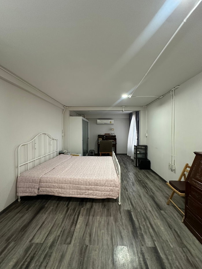 รูป 🏢✨ ให้เช่าบ้านเดี่ยว / Home Office — วิภาวดี ซอย 4 ทำเลใจกลางเมือง ใกล้รัชดา – ห้วยขวาง เหมาะทั้งอยู่อาศัยและทำออฟฟิศ - รูปที่ 7/20