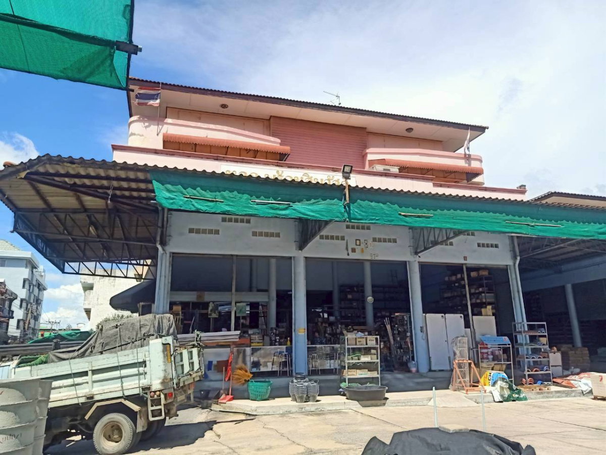 รูป 📍 ให้เช่าอาคาร 3 ชั้น พร้อมที่ดิน ใกล้สถานี BTS โรงเรียนนายเรือ - รูปที่ 3/7