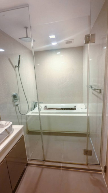 รูป ให้เช่า ลิฟ แอท 49 (สุขมวิท 49) ห้องพร้อมอยู่ 1 นอน 1 น้ำ (BTS Thong Lor) Line: @gocondo - รูปที่ 5/29