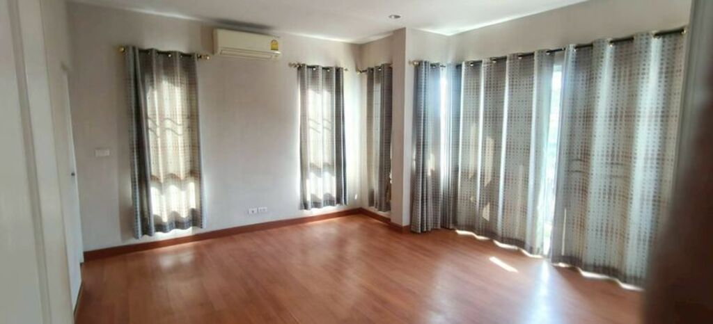 picture For Rent Laddarom Elegant Wongwan-Sathorn Unit 469/149 (Pets are allowed) - 12/20