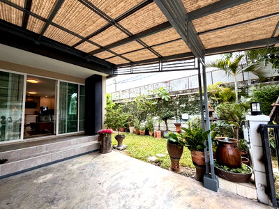 เช่าทาวน์โฮม ม.นานาชาติแสตมฟอร์ด : 🏡✨ ให้เช่าทาวน์โฮม 3 ชั้น (หลังมุม) — Town Avenue พระราม 9 ทำเลกรุงเทพกรีฑา ฟังก์ชันครบ เหมาะอยู่อาศัยระยะยาว