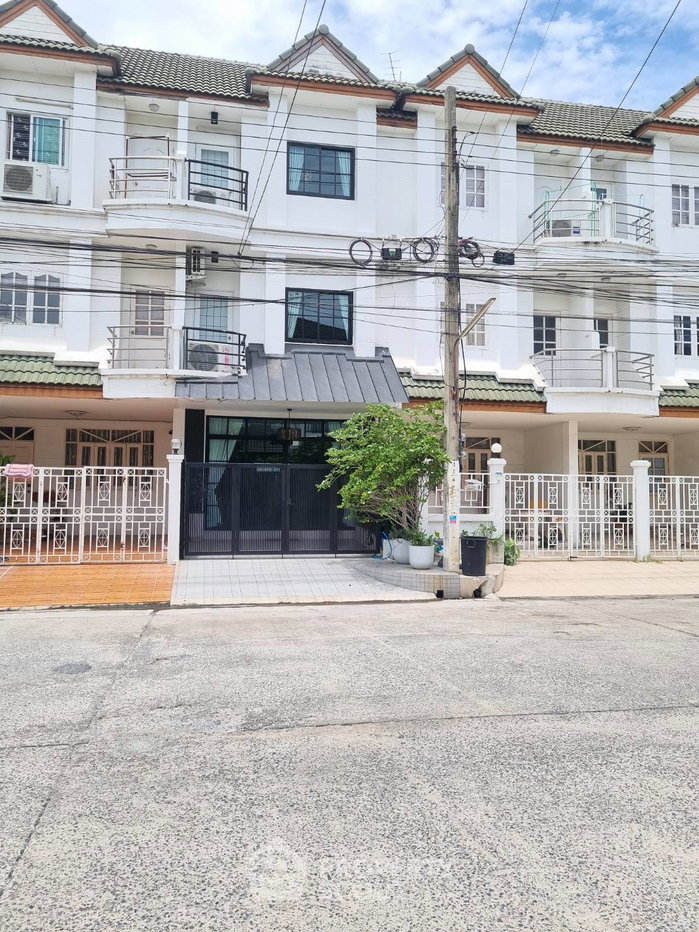 picture 4-BR Townhouse in Min Buri (ID 2926619) - 3/29