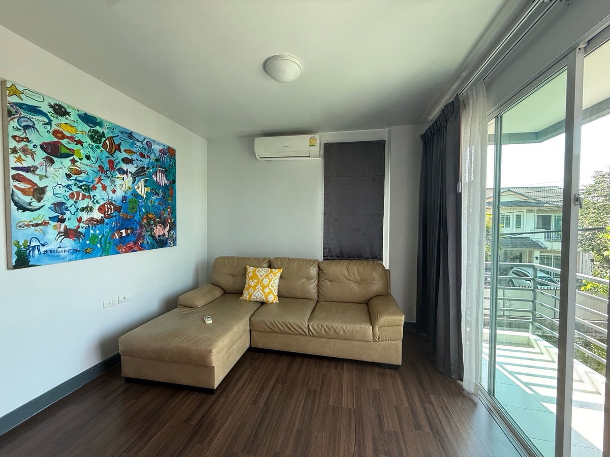 รูป 🏡✨ ให้เช่าทาวน์โฮม 3 ชั้น (หลังมุม) — Town Avenue พระราม 9 ทำเลกรุงเทพกรีฑา ฟังก์ชันครบ เหมาะอยู่อาศัยระยะยาว - รูปที่ 8/15