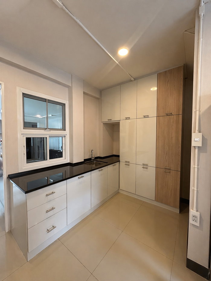 รูป 🏢✨ ให้เช่าบ้านเดี่ยว / Home Office — วิภาวดี ซอย 4 ทำเลใจกลางเมือง ใกล้รัชดา – ห้วยขวาง เหมาะทั้งอยู่อาศัยและทำออฟฟิศ - รูปที่ 13/20